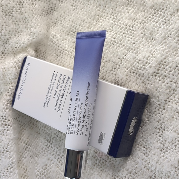 ELEMIS Peptide4 Eye Recovery Cream, 15ml/0.5fl oz - Picture 7 of 10